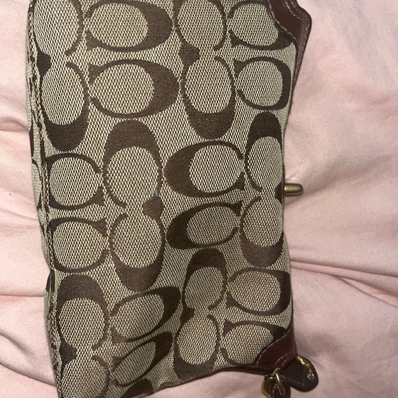 Coach wristlet. - Picture 1 of 3